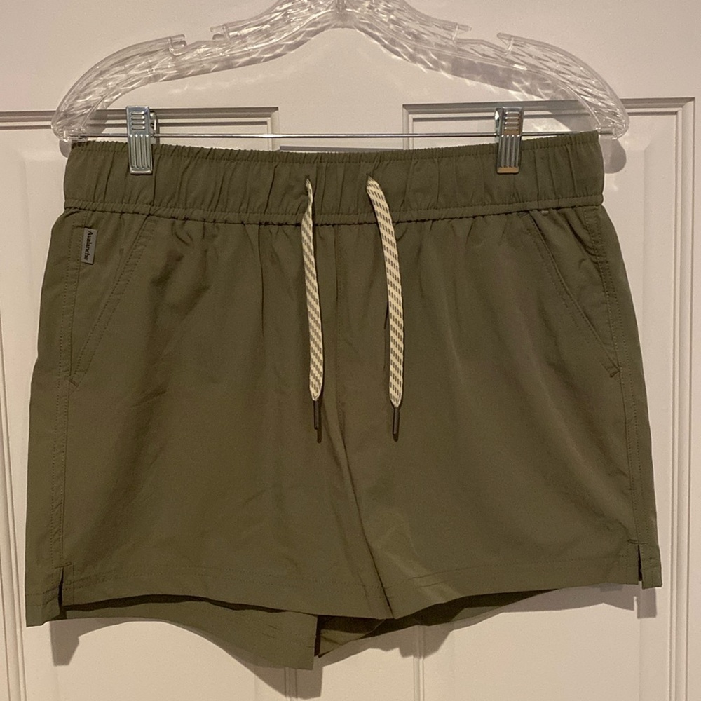 Avalanche Khaki Green Athletic Shorts